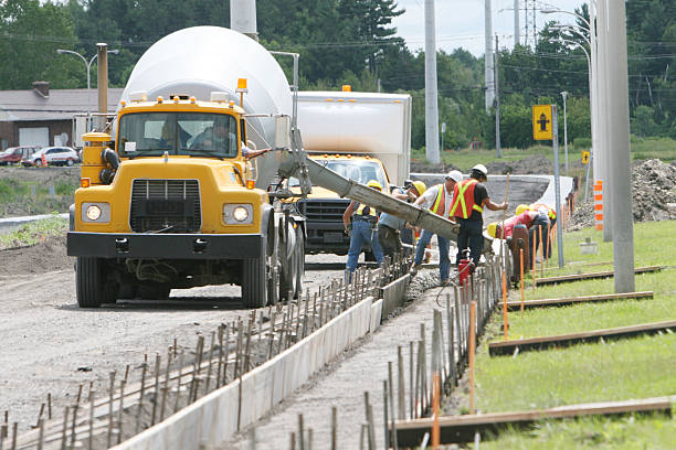Best Concrete Contractor Near Me  in Pelahatchie, MS